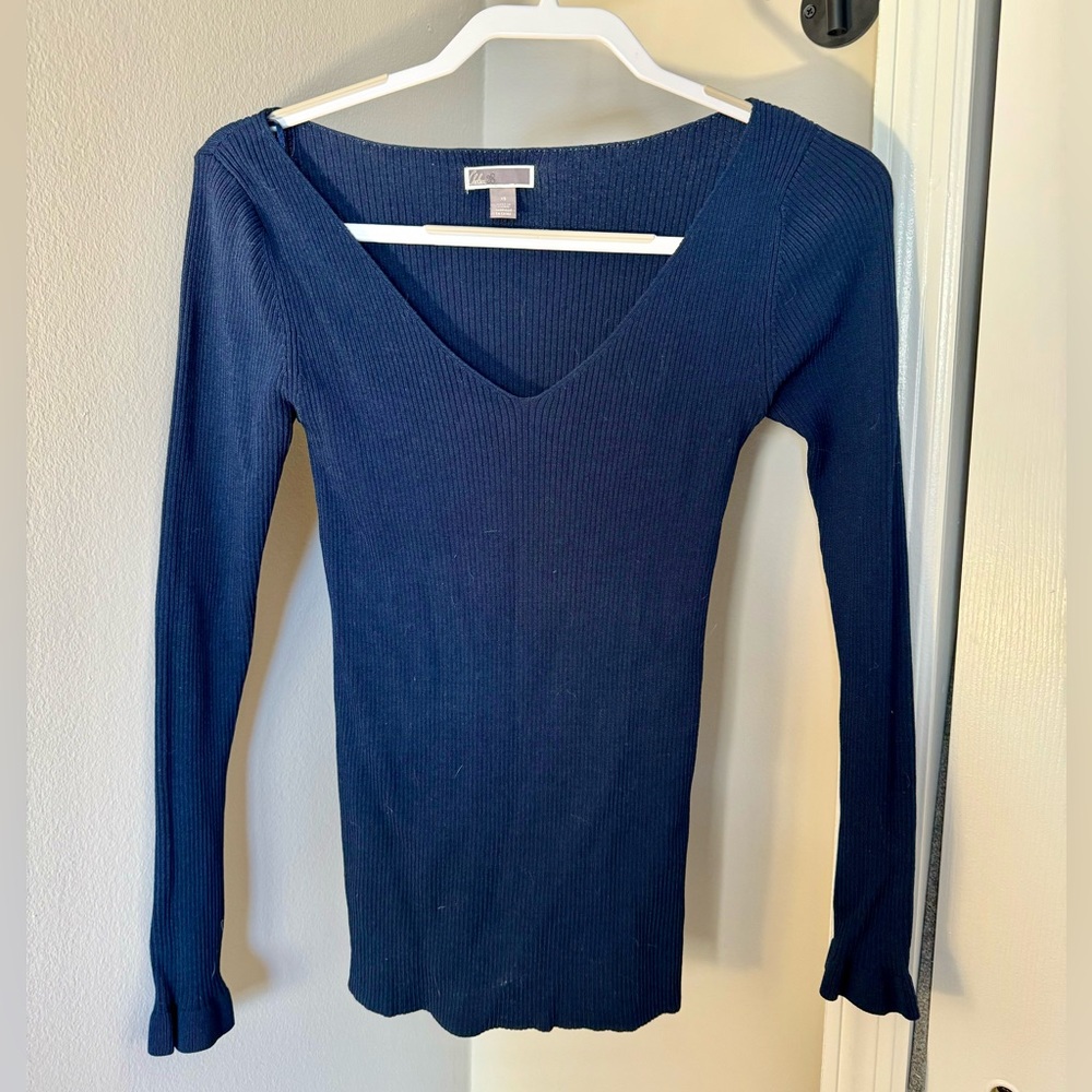5 for $15 ⭐️ Chelsea28 Navy V-neck Sweater | Size XS | Nordstrom